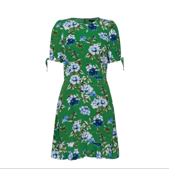 Banana Republic Dresses & Skirts - Banana Republic Green Floral Mini Dress 6